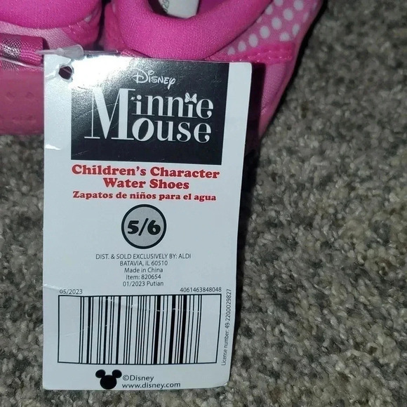 Disney Minnie Mouse Water Shoes Size 5/6 - Picture 3 of 4